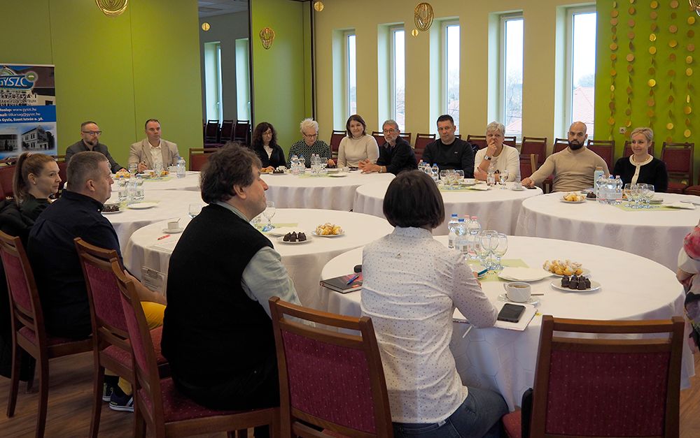 Jógyakorlatok a Gyulai Szakképzési Centrumban