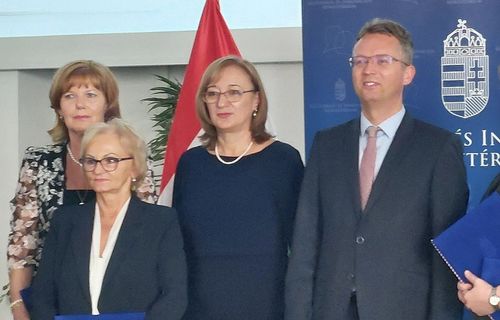 Kovács Zsuzsanna Apáczai Csere János-díjat kapott